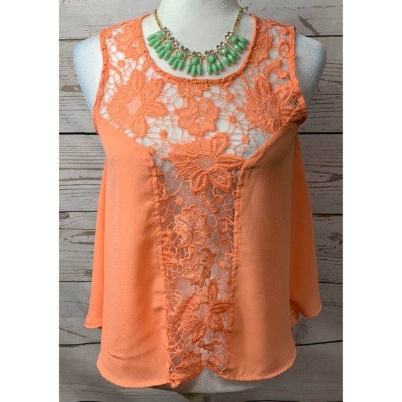 NWOT Sweet Journey Peach Floral Lace Top Small - Picture 1 of 6